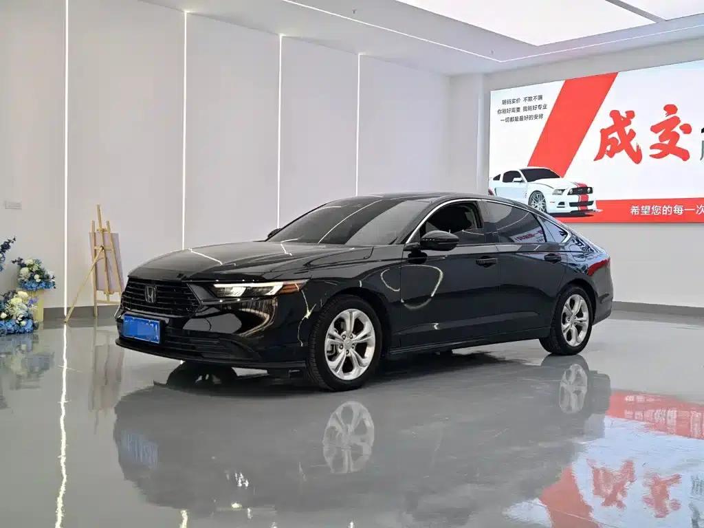 2024 Honda Accord 260TURBO Luxury Edition — миниатюра 1