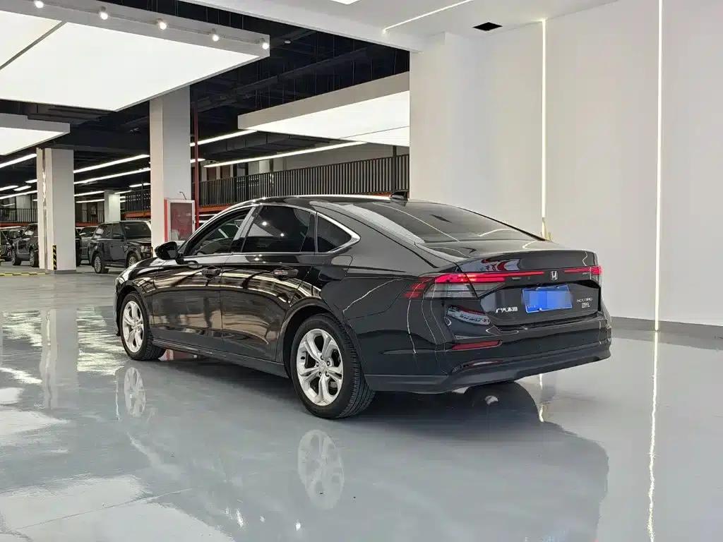 2024 Honda Accord 260TURBO Luxury Edition — миниатюра 16