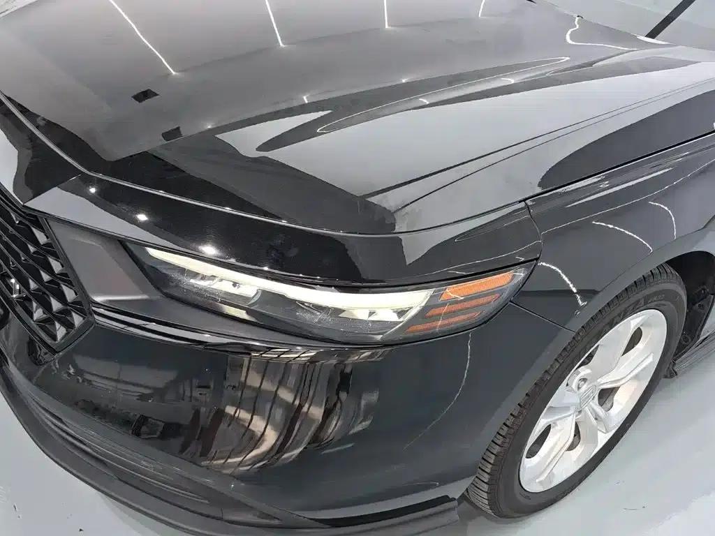 2024 Honda Accord 260TURBO Luxury Edition — миниатюра 17