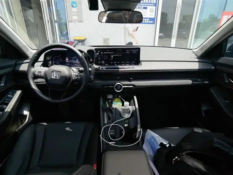 Accord 2025 Sport Series 260TURBO Luxury Edition — миниатюра 7