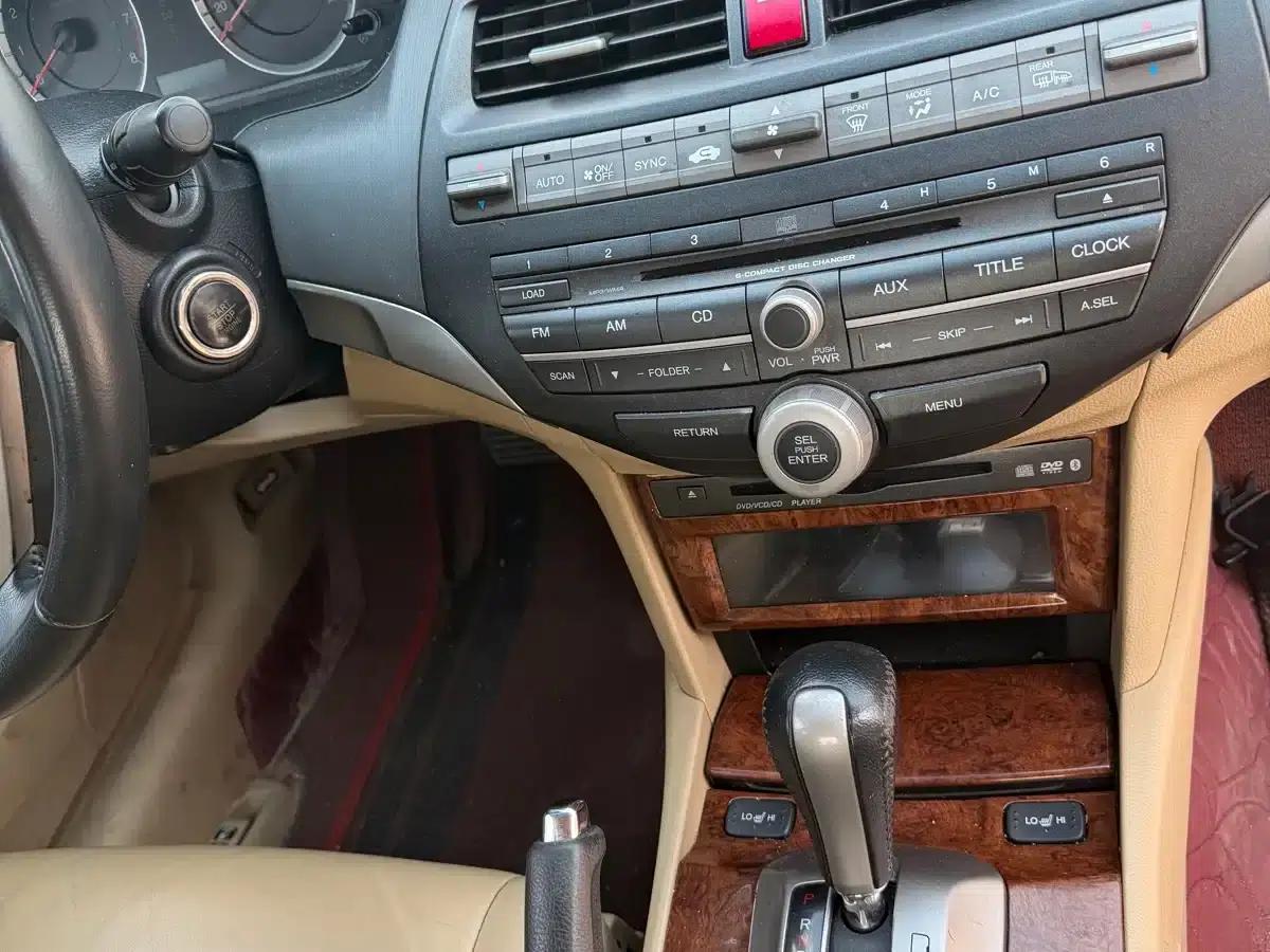Accord 2012 2.0L EX Navi — миниатюра 7