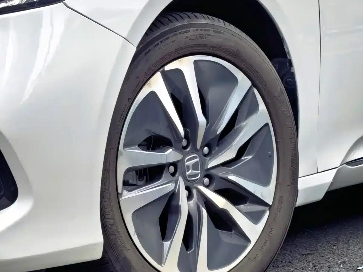 2022 Honda Accord Hybrid 2.0L Phantom Night Edition — миниатюра 8