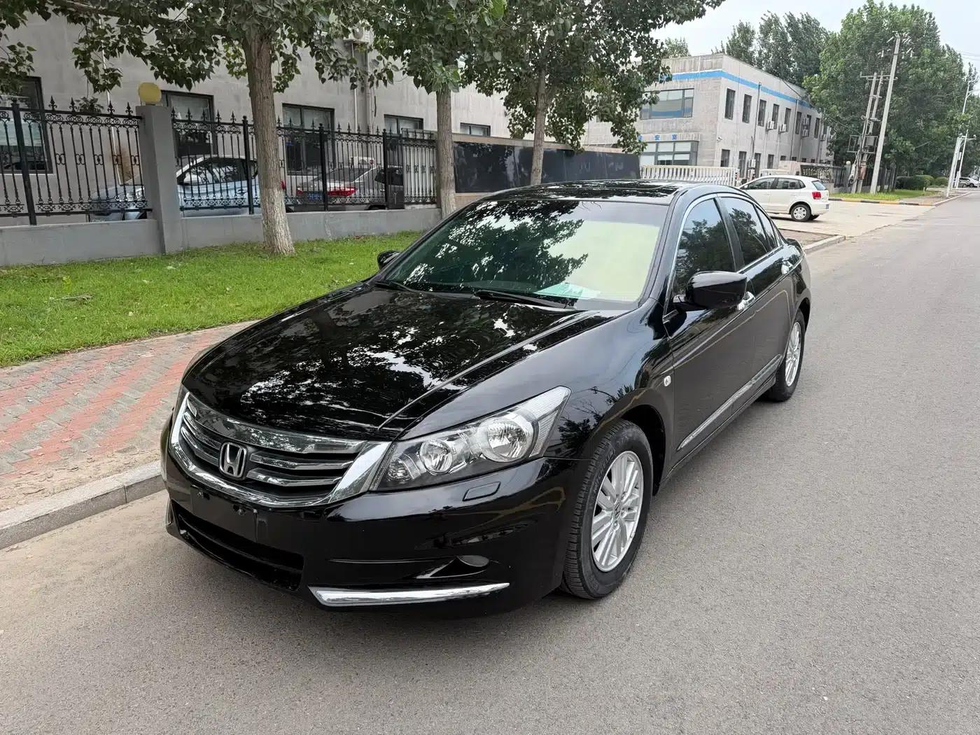 Accord 2012 2.0L SE — миниатюра 1