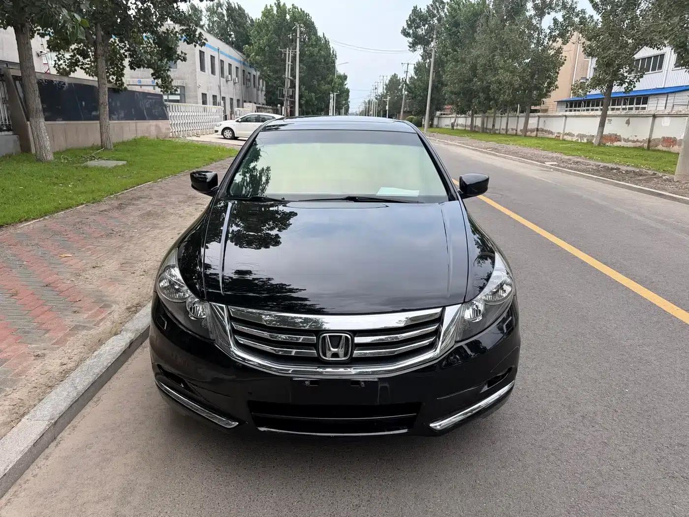 Accord 2012 2.0L SE — миниатюра 2
