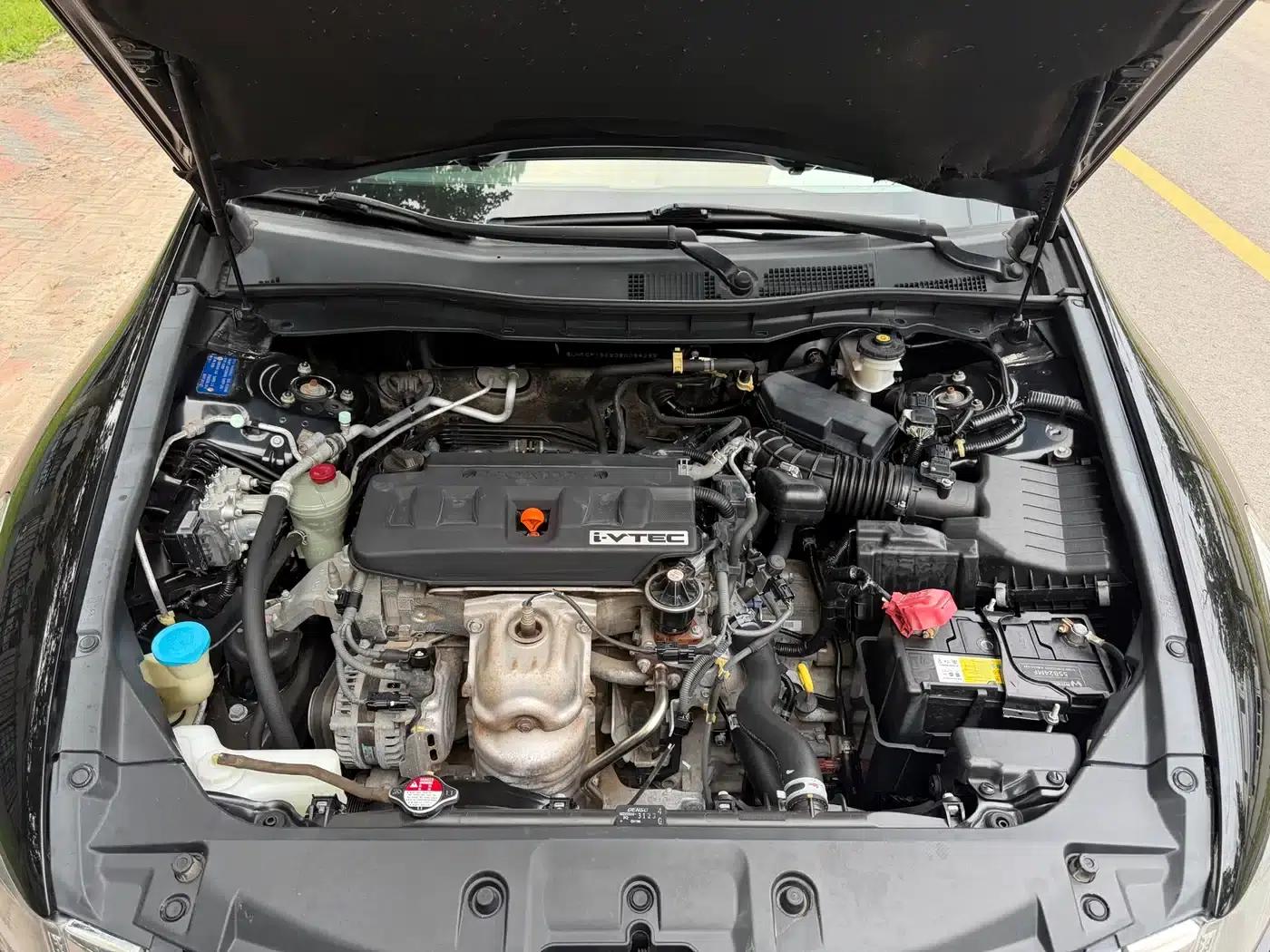 Accord 2012 2.0L SE — миниатюра 4