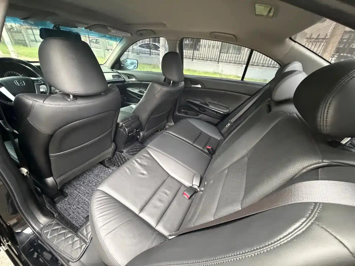 Accord 2012 2.0L SE — миниатюра 8