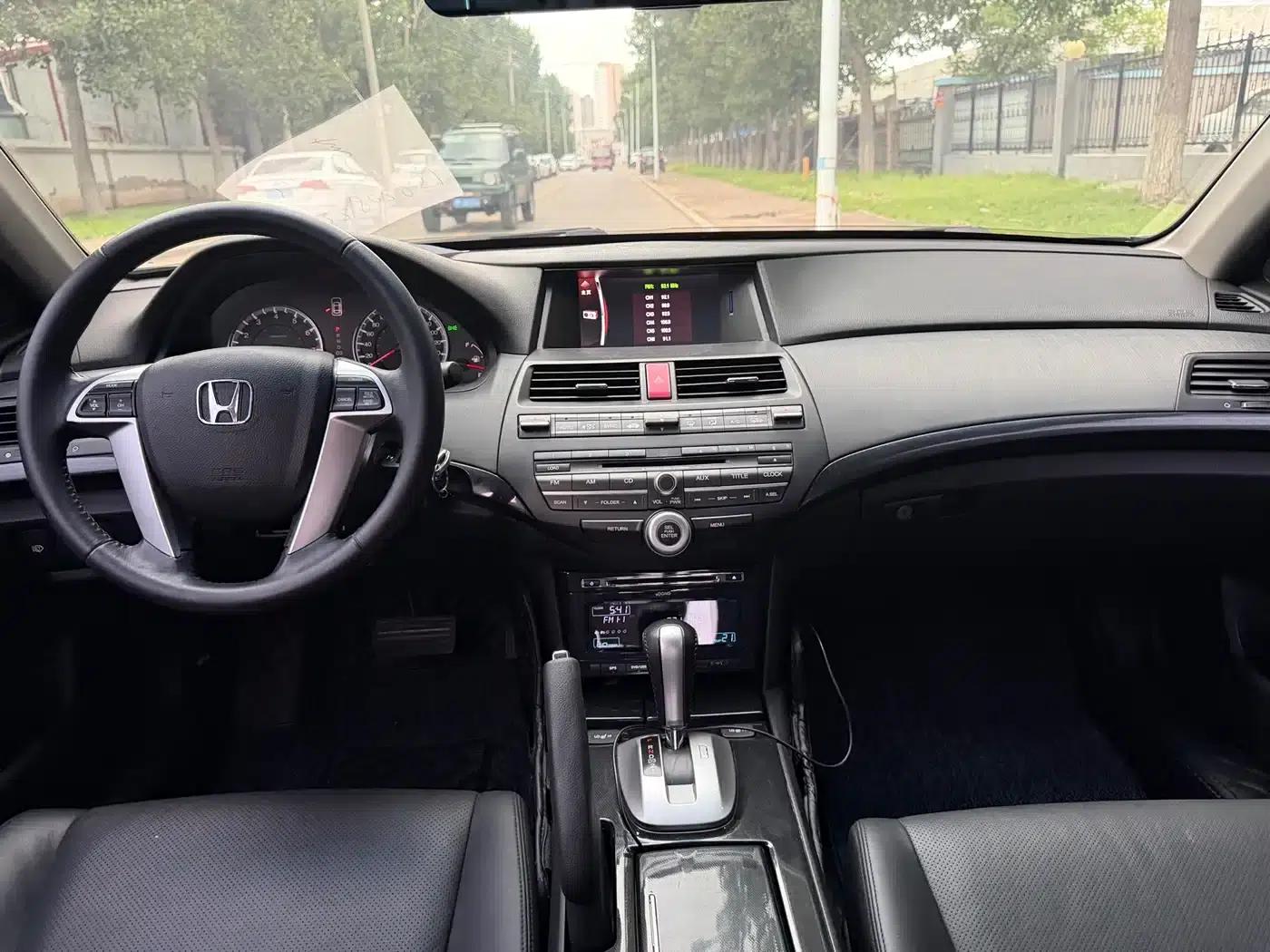 Accord 2012 2.0L SE — миниатюра 10