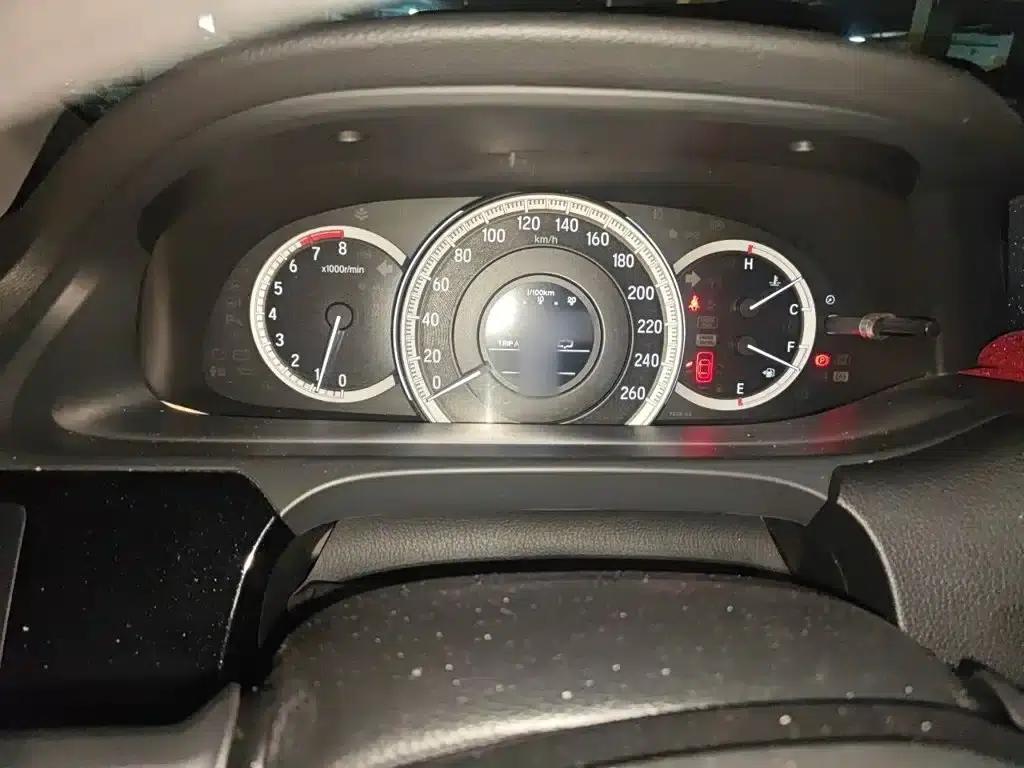 2016 Honda Accord 2.0L Comfort Edition — миниатюра 4