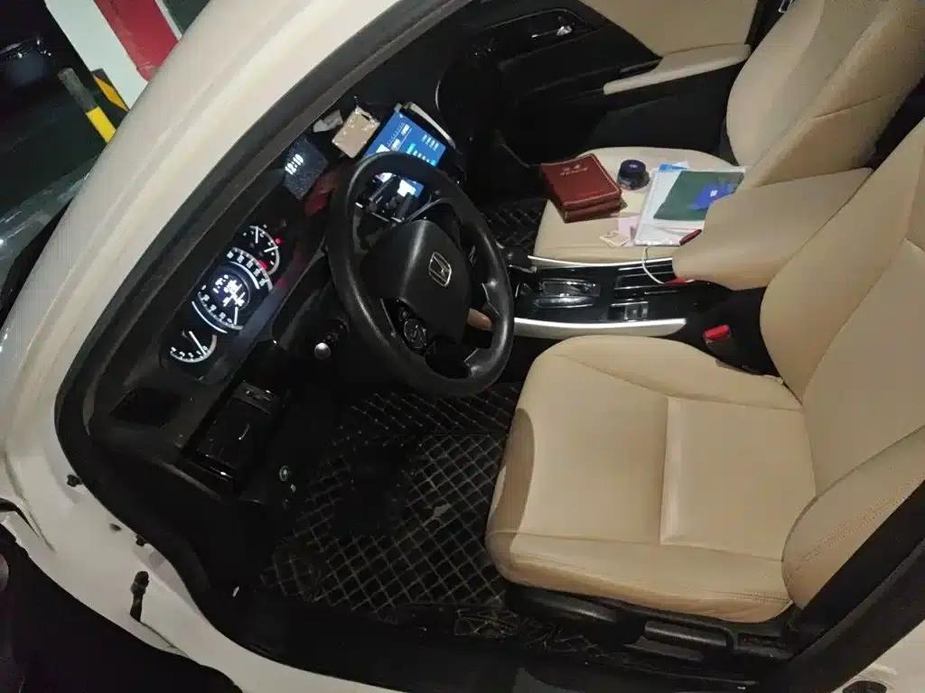 2016 Honda Accord 2.0L Comfort Edition — миниатюра 8