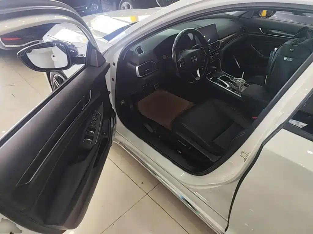 Accord 2022 260TURBO Phantom Night Premium Edition — миниатюра 16