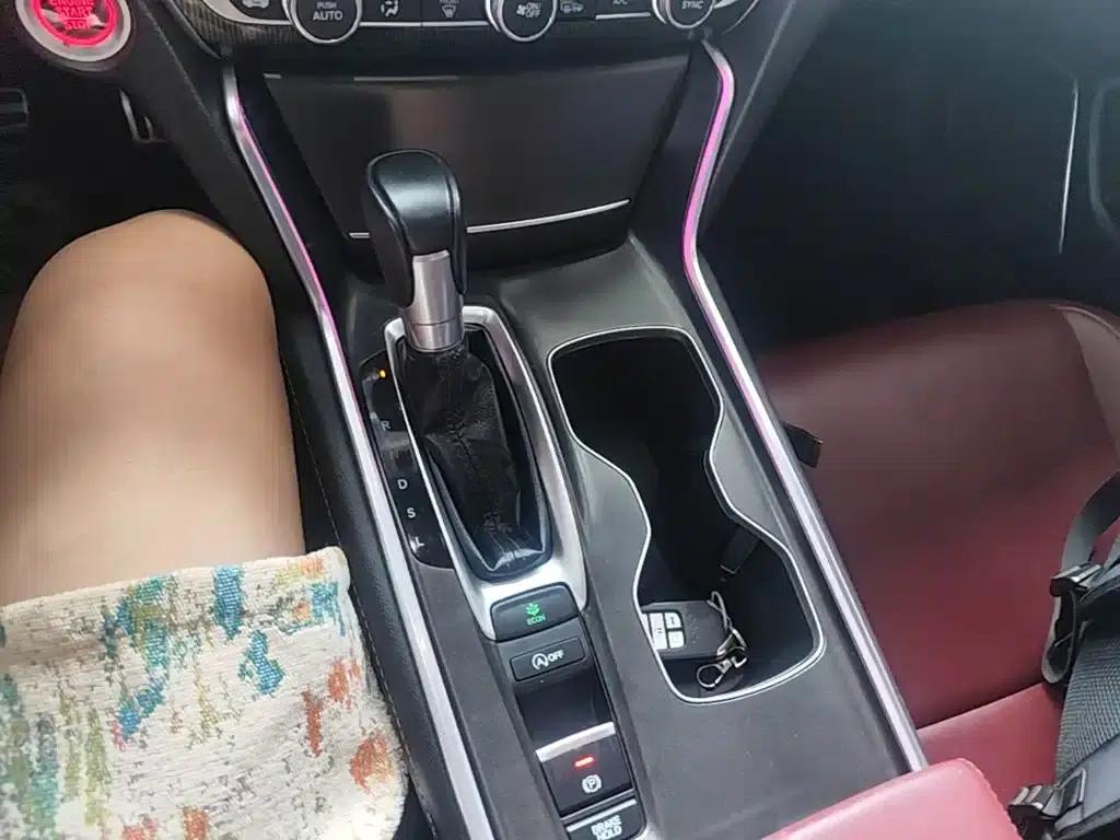 Accord 2022 260TURBO Phantom Night Premium Edition — миниатюра 14