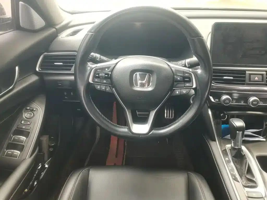 Accord 2022 260TURBO Phantom Night Premium Edition — миниатюра 7