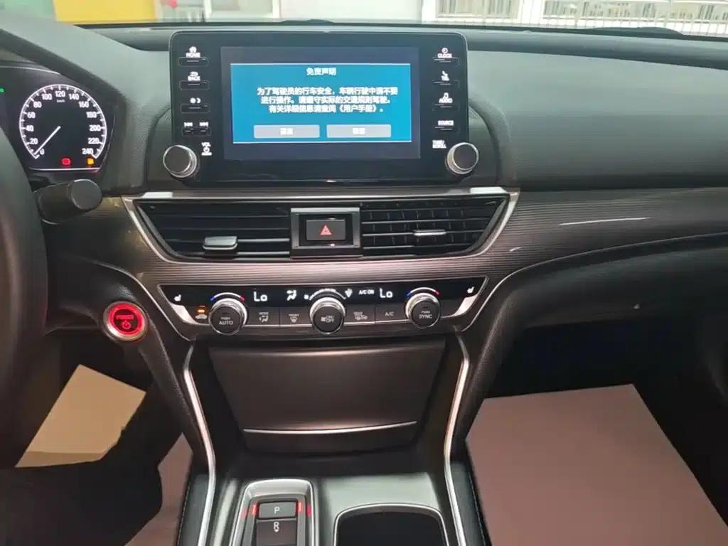 2018 Honda Accord Hybrid 2.0L Smart Edition (China VI Emission Standard) — миниатюра 13