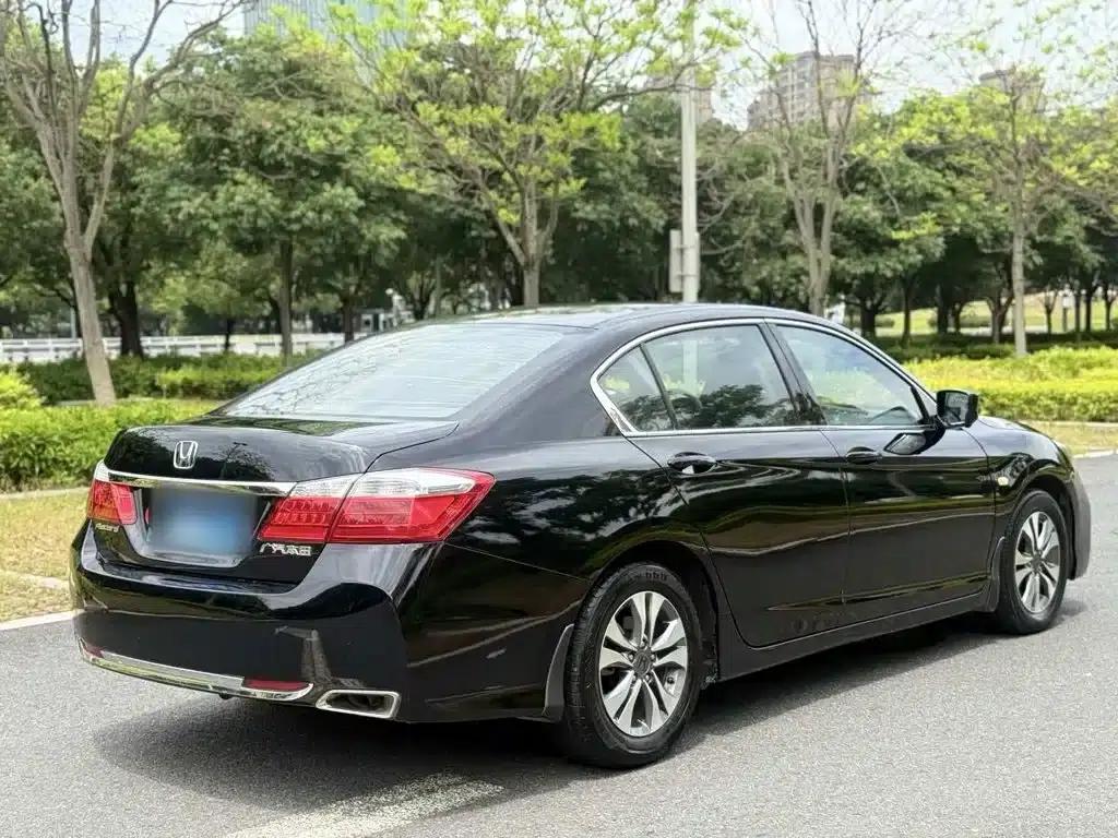 2015 Honda Accord 2.0L LX Comfort Edition — миниатюра 7