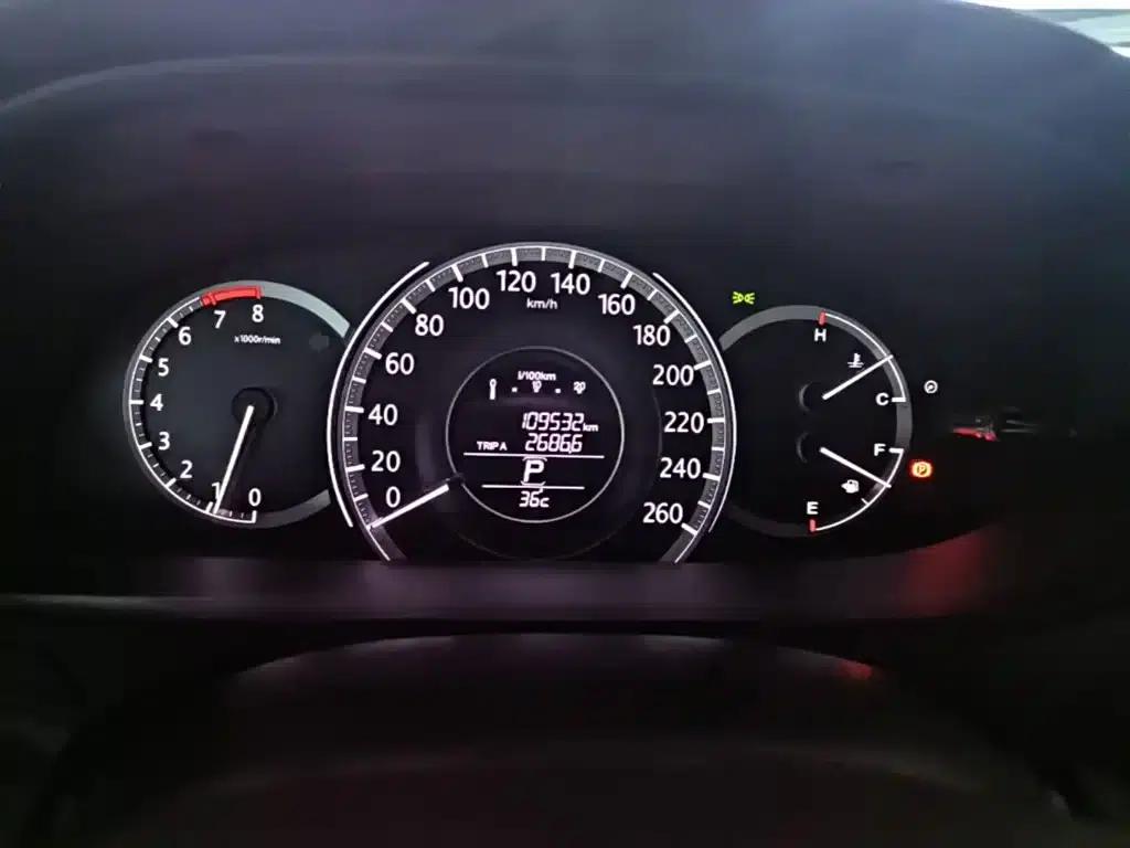 2015 Honda Accord 3.0L VTI Premium Edition — миниатюра 12