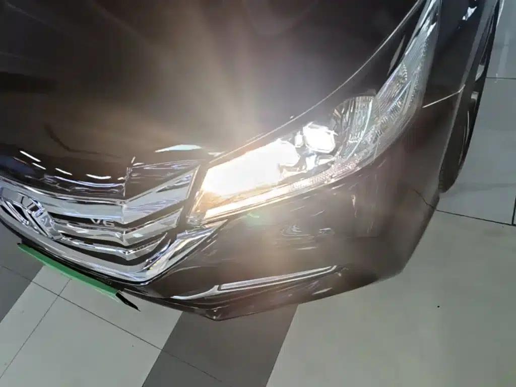 2015 Honda Accord 3.0L VTI Premium Edition — миниатюра 24