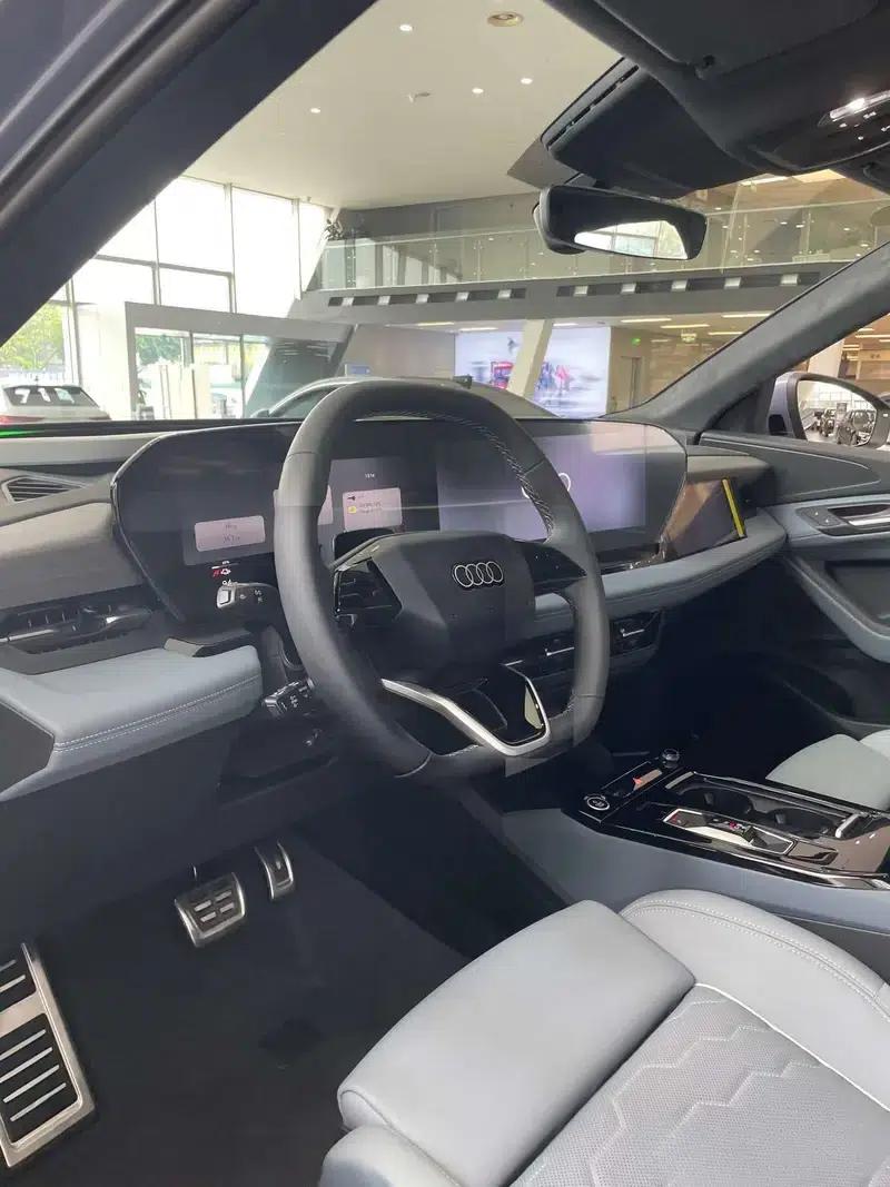Audi Q6L e-tron 2026 First Edition — миниатюра 6