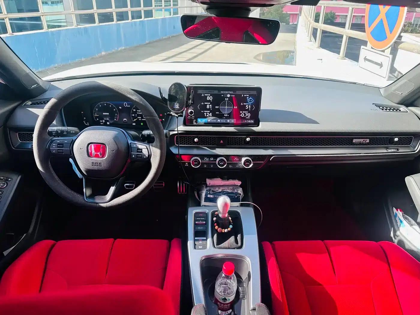 2023 Civic (Imported) 2.0T 420TURBO TYPE R — миниатюра 3
