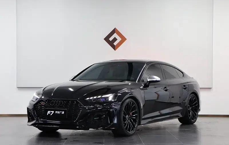 Audi RS 5 2023 2.9T Sportback Obsidian Edition — миниатюра 1