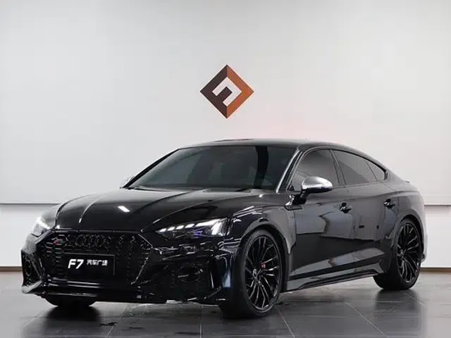 Audi RS 5 2023 2.9T Sportback Obsidian Edition
