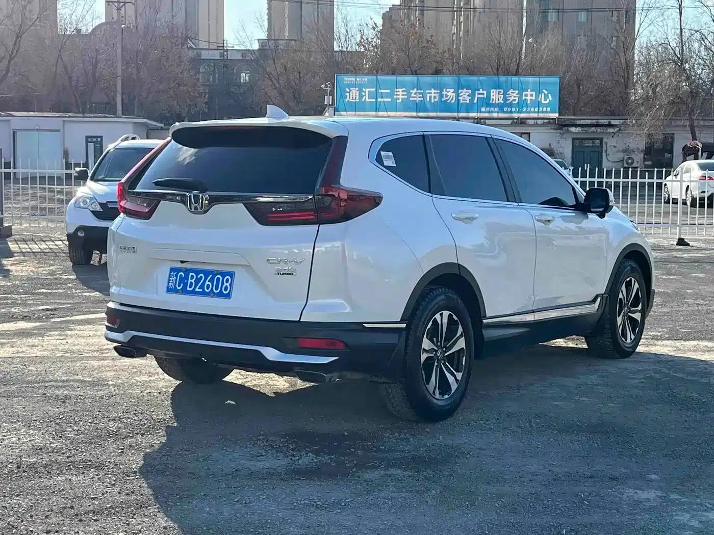 Honda CR-V 2021 240TURBO CVT 2WD Fashion Edition — миниатюра 7