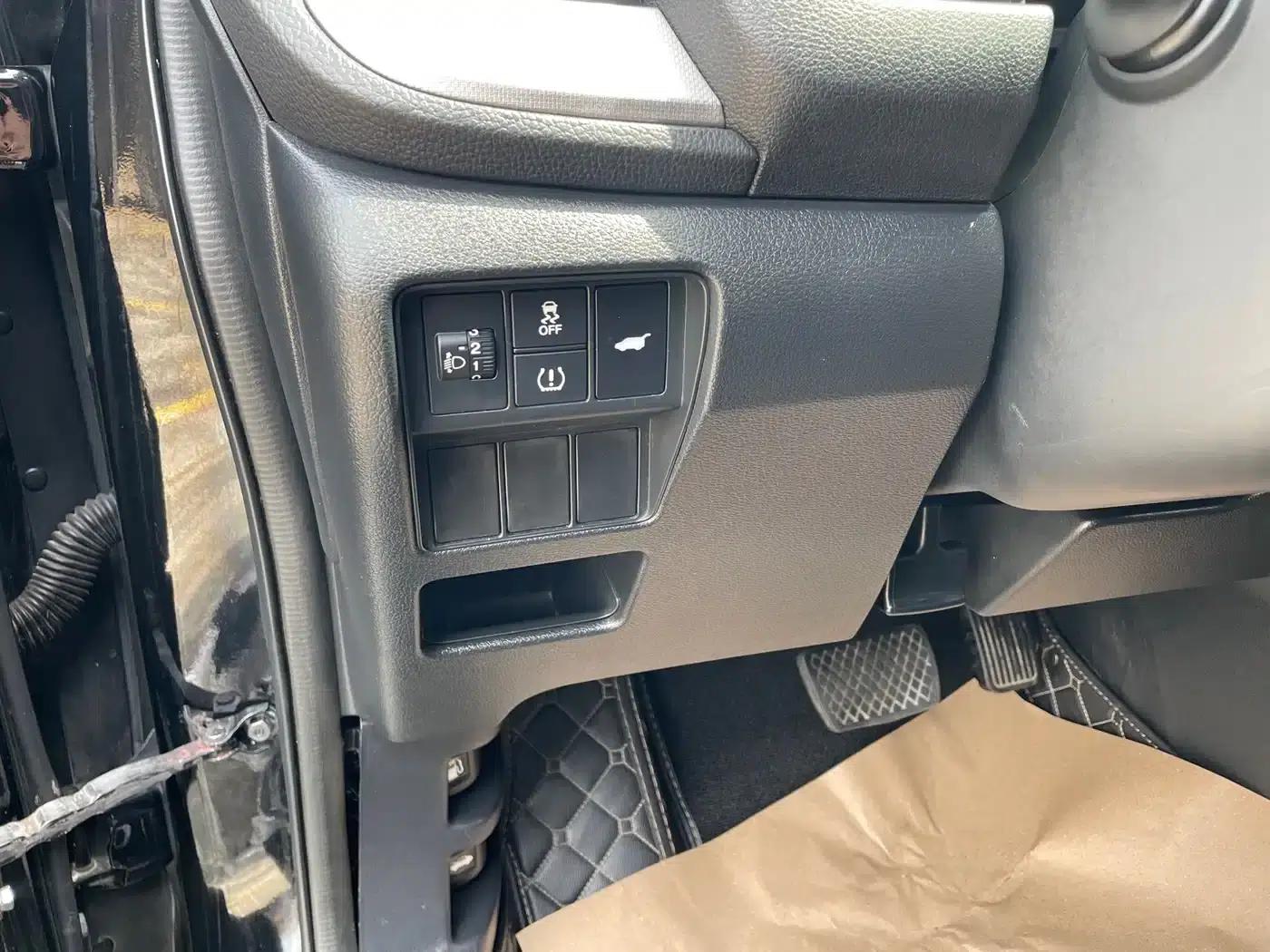 Honda CR-V 2017 240TURBO CVT 2WD Comfort Edition — миниатюра 23