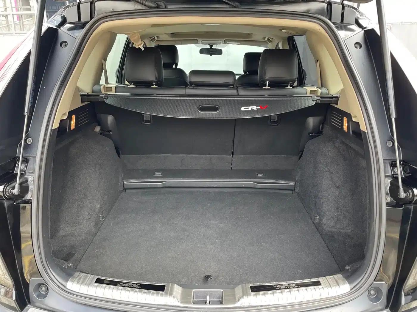 Honda CR-V 2017 240TURBO CVT 2WD Comfort Edition — миниатюра 25