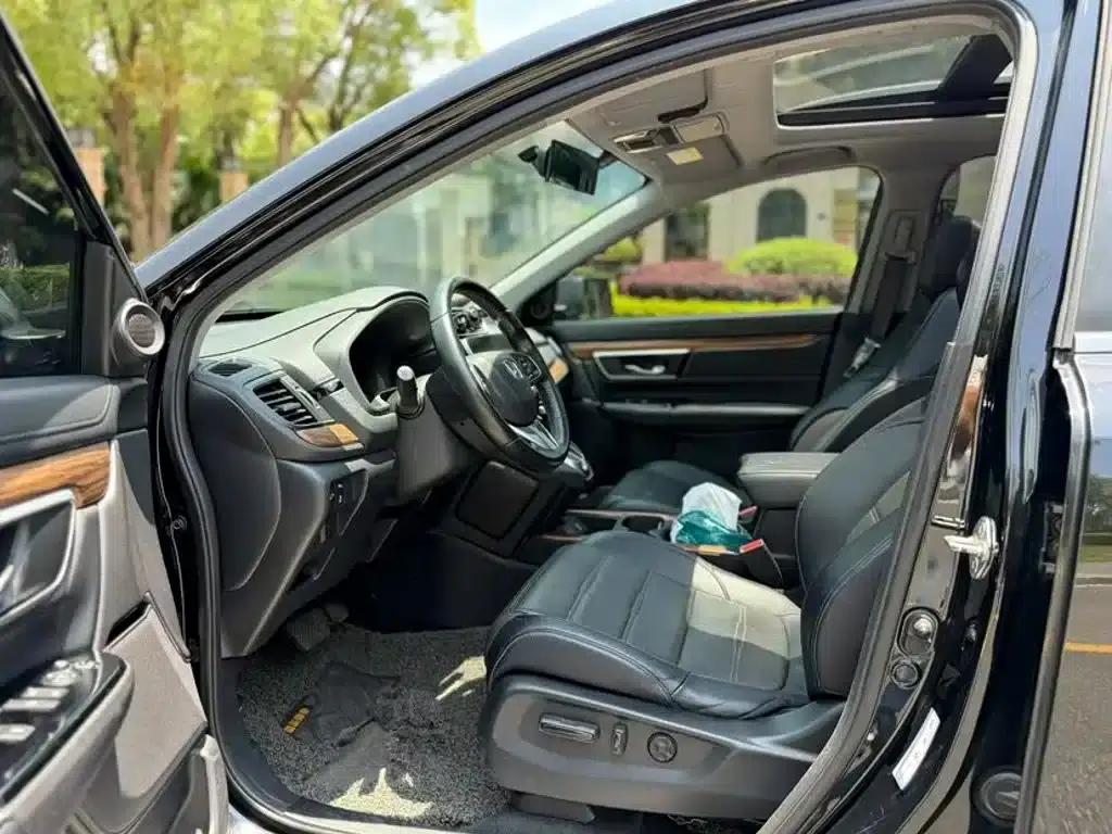 Honda CR-V 2017 240TURBO CVT 2WD Fashion Edition — миниатюра 4