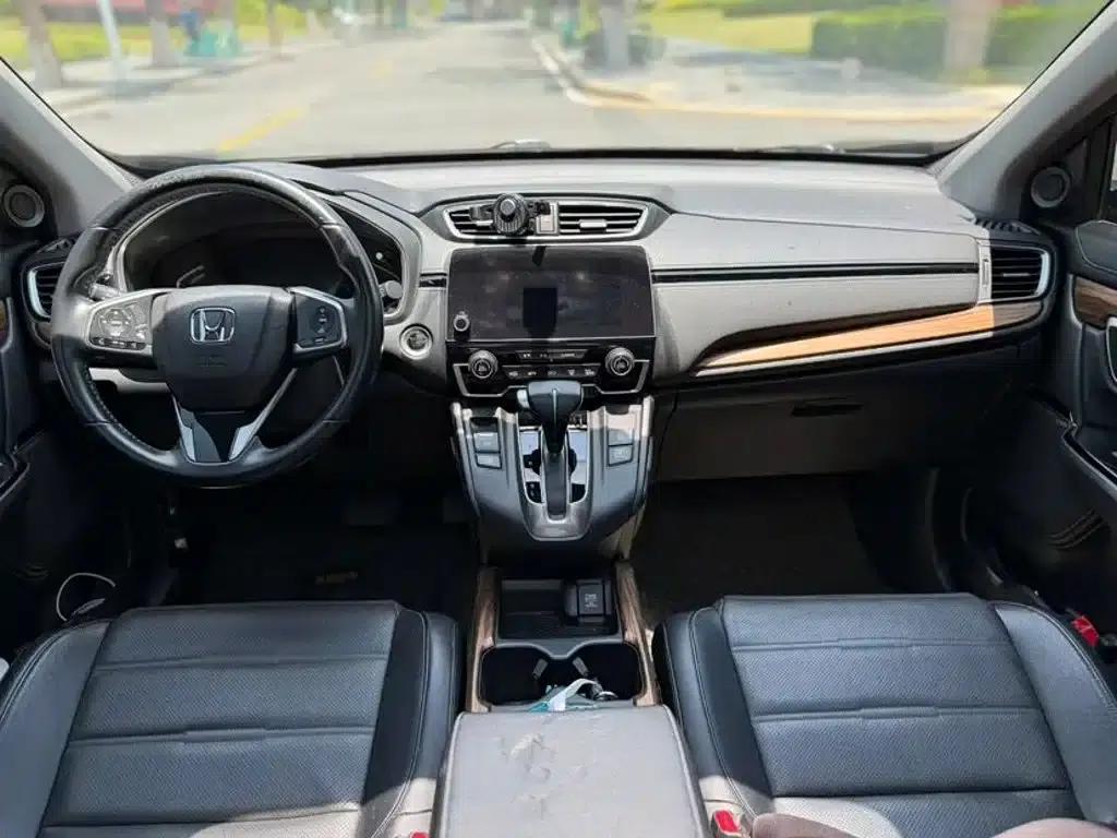 Honda CR-V 2017 240TURBO CVT 2WD Fashion Edition — миниатюра 6