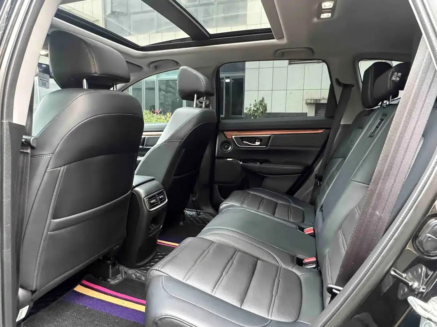 Honda CR-V 2019 Radiant Edition Plus 240TURBO CVT 2WD Fashion Edition (China VI Emission Standard) — миниатюра 6