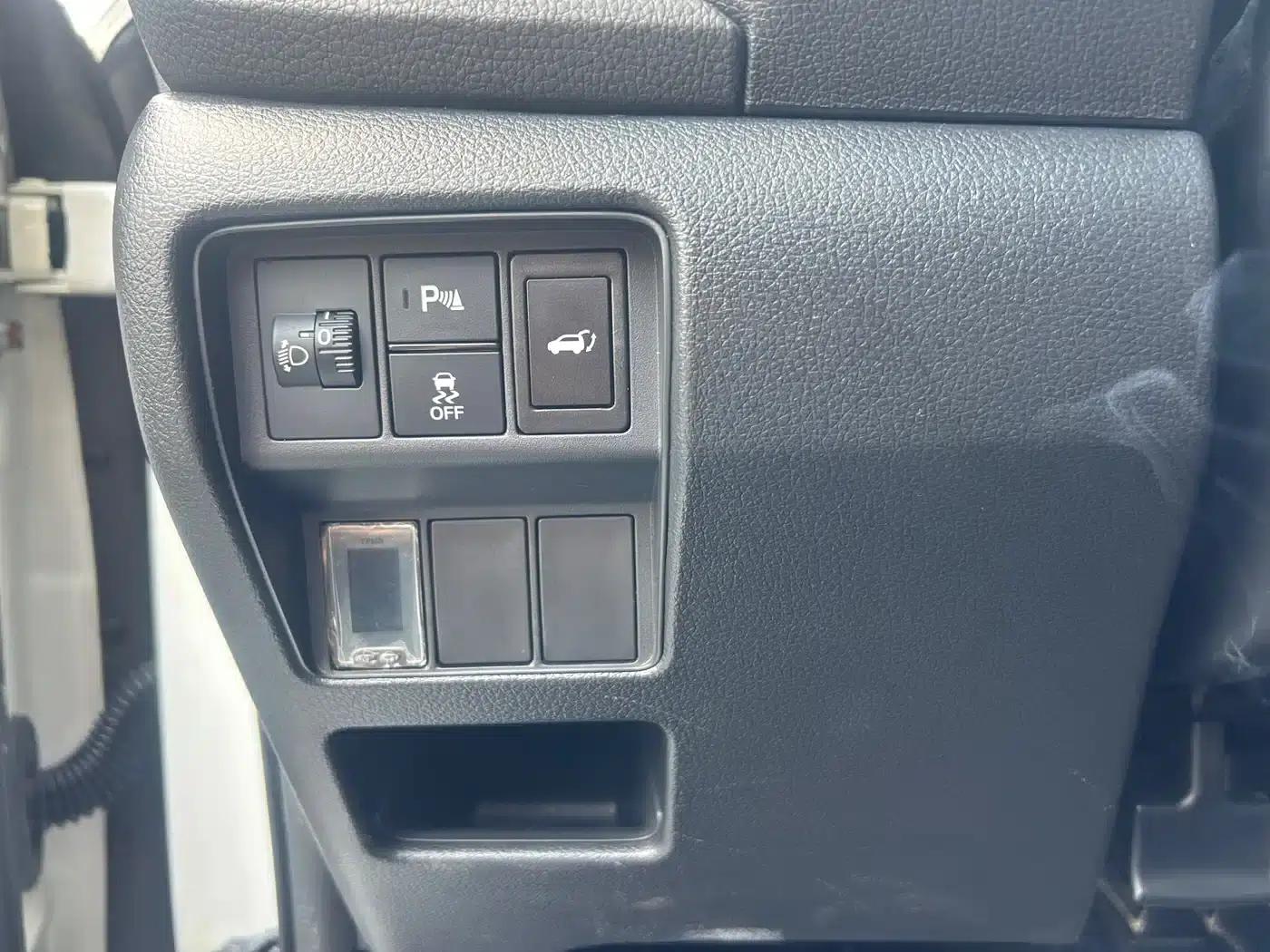 Honda CR-V 2019 240TURBO CVT 2WD Fashion Edition (National V Emission Standard) — миниатюра 8