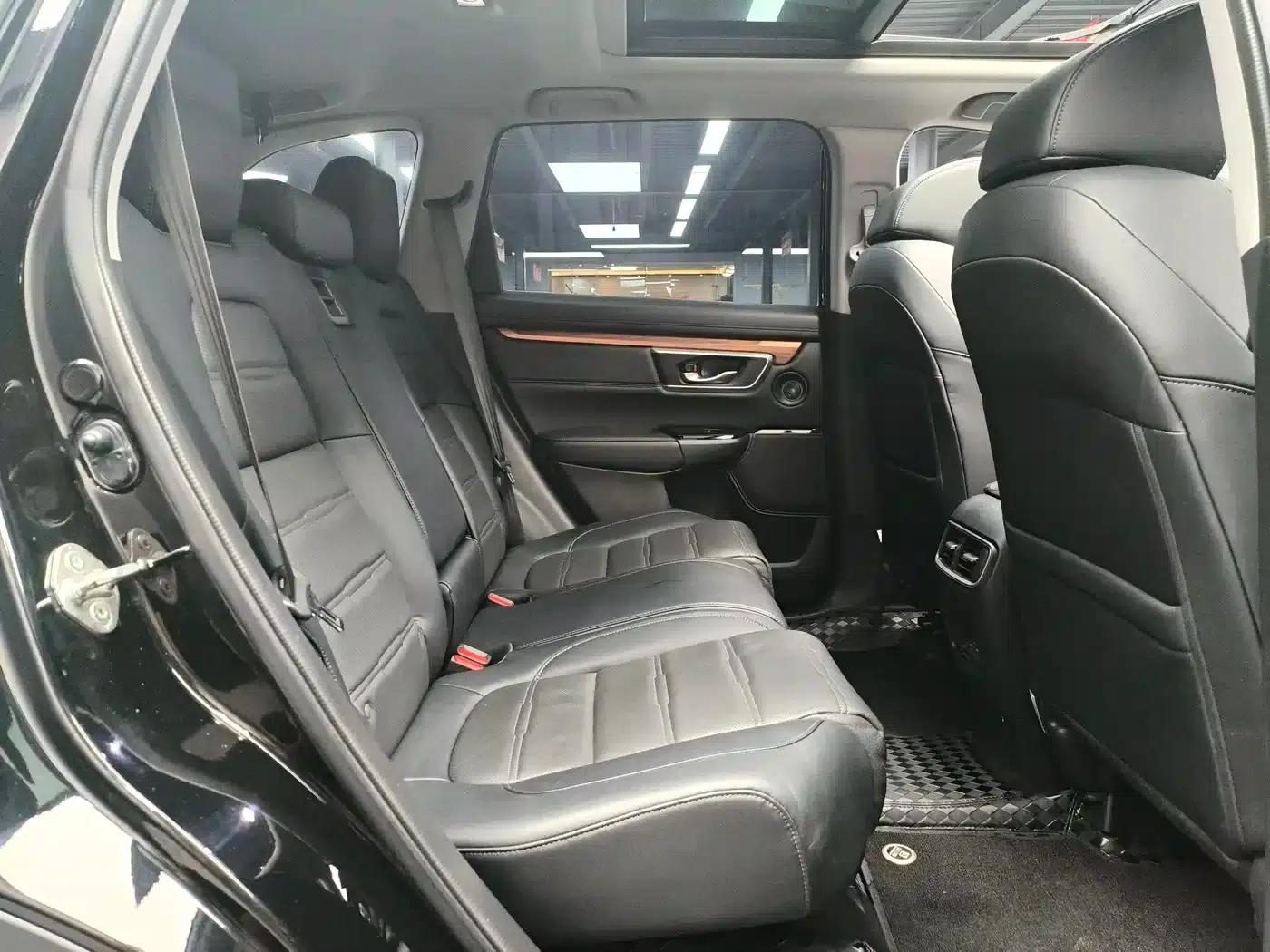 Honda CR-V 2021 240TURBO CVT 2WD Fashion Edition — миниатюра 6
