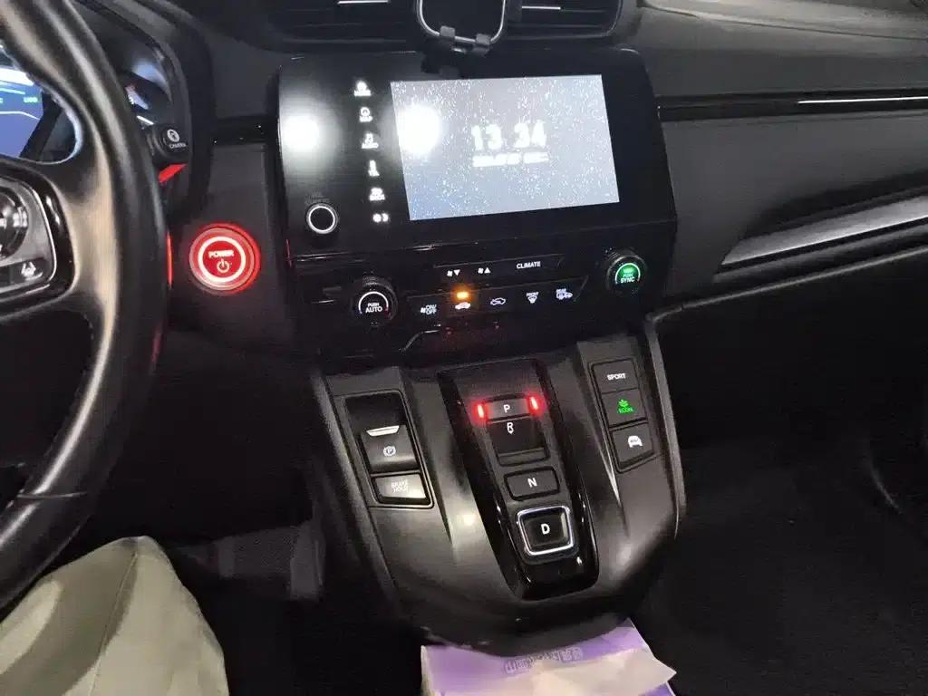 Honda CR-V 2021 Hybrid 2.0L 2WD Pure Black Edition — миниатюра 6