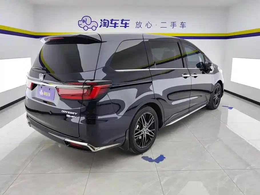 Odyssey 2022 2.0L e:HEV Elite Edition — миниатюра 3