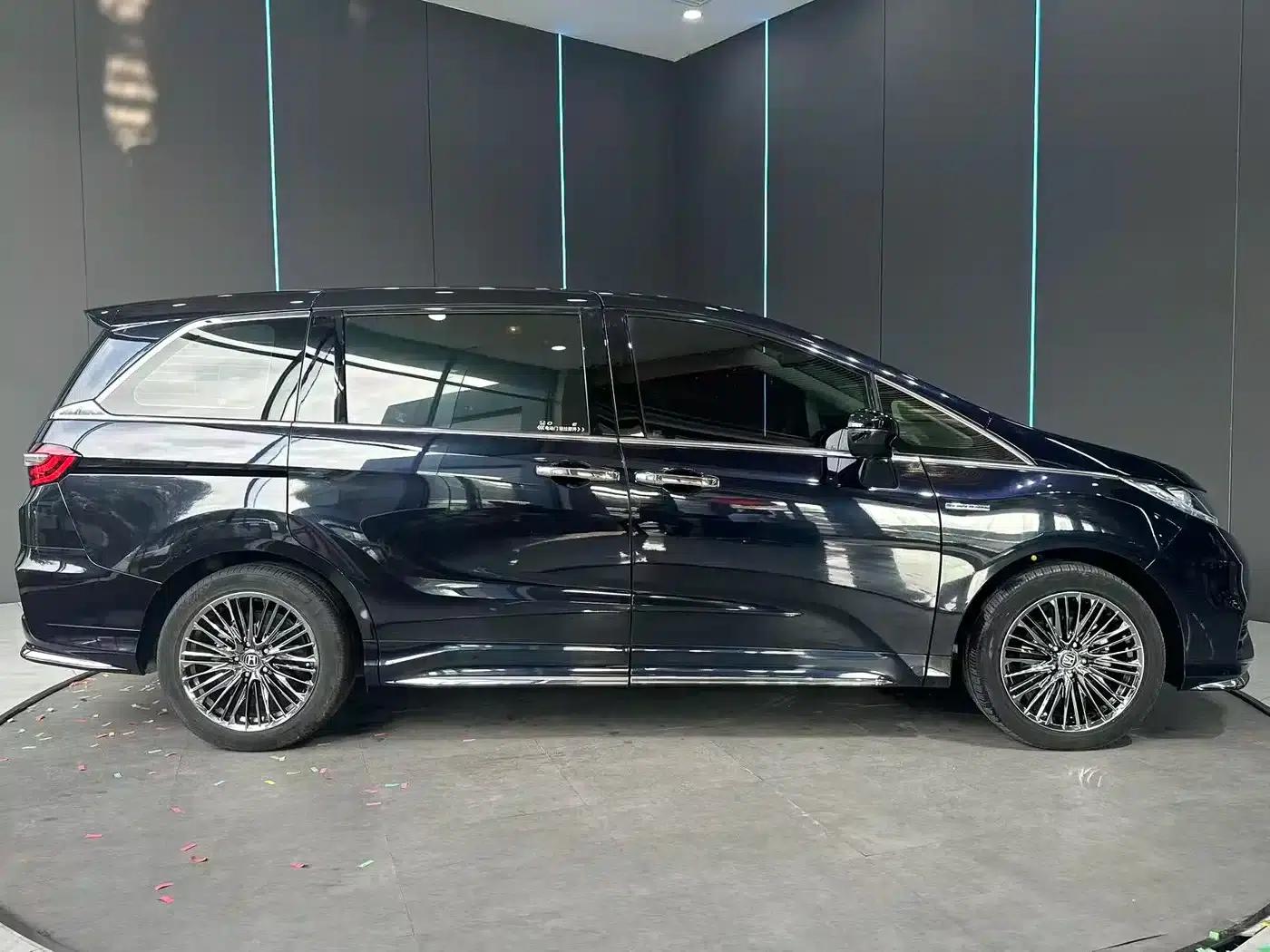 Odyssey 2021 2.0L Elite Comfort Edition — миниатюра 5