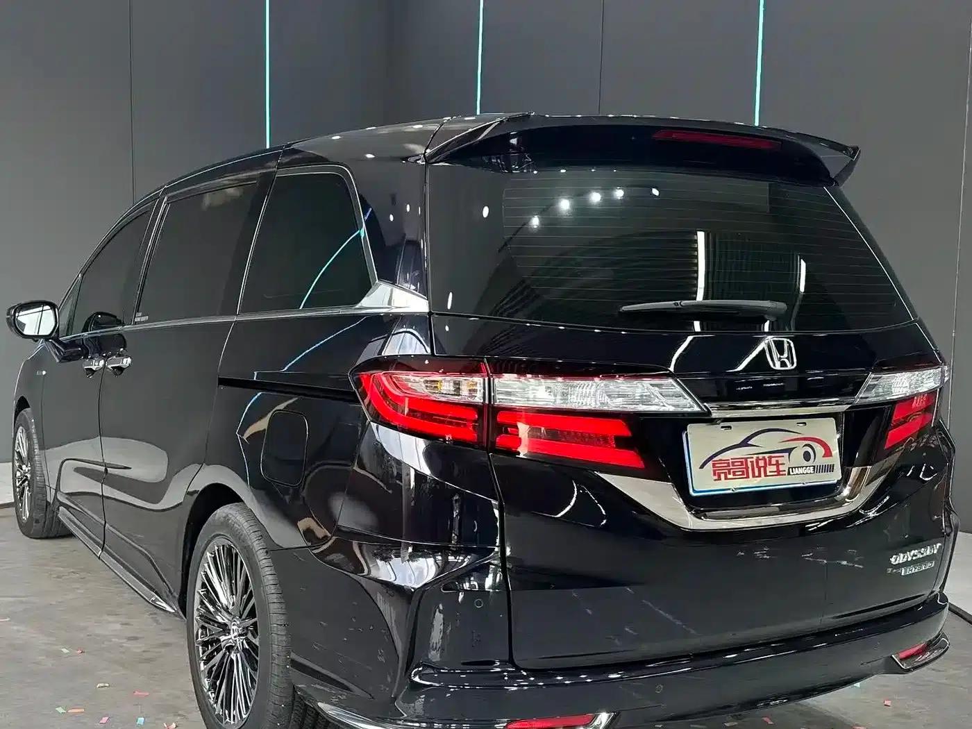 Odyssey 2021 2.0L Elite Comfort Edition — миниатюра 8