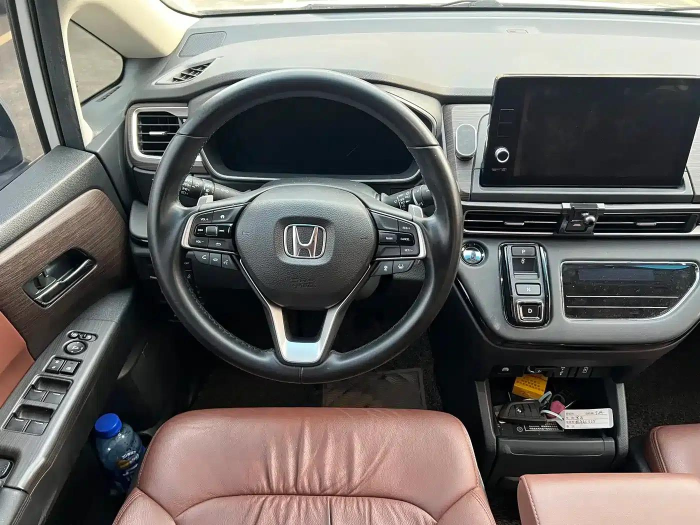 Odyssey 2022 2.0L e:HEV Elite Edition — миниатюра 14