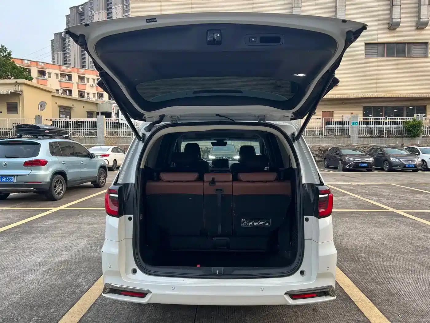 Odyssey 2022 2.0L e:HEV Elite Edition — миниатюра 18