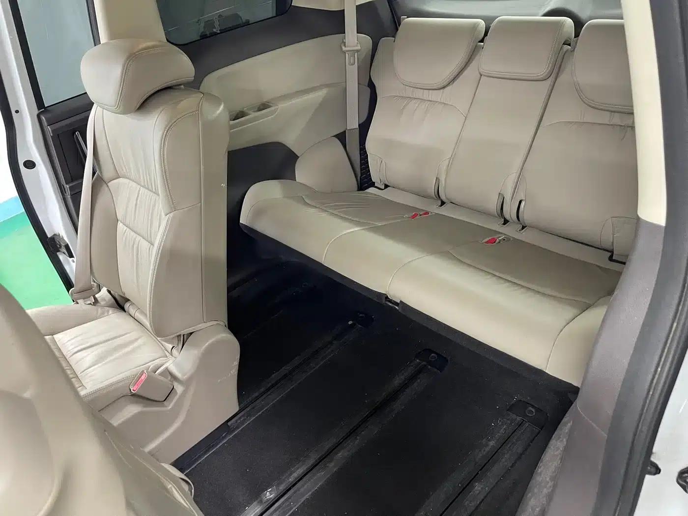 2015 Odyssey 2.4L Luxury Edition — миниатюра 10