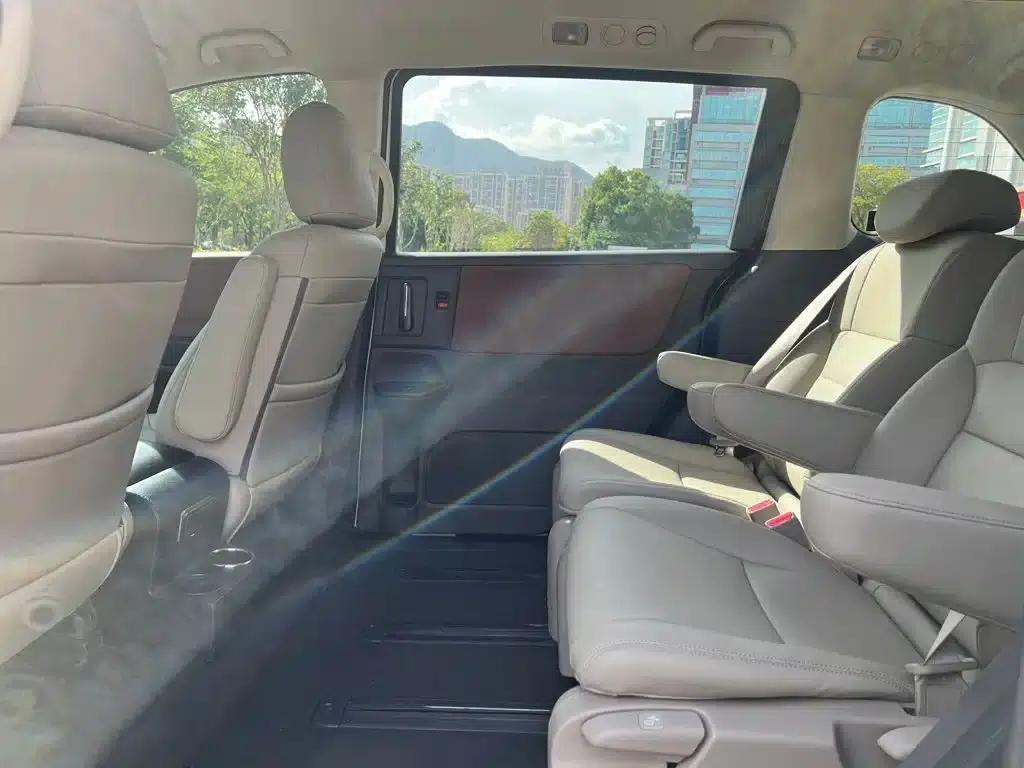 2015 Odyssey Facelift 2.4L Comfort Edition — миниатюра 7