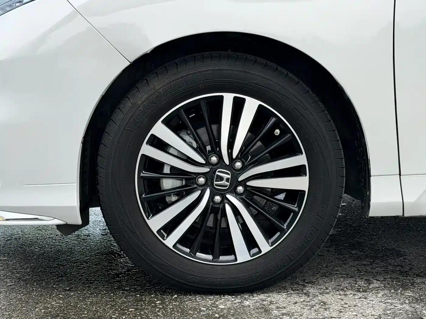 Odyssey 2021 2.0L Elite Premium Edition — миниатюра 16