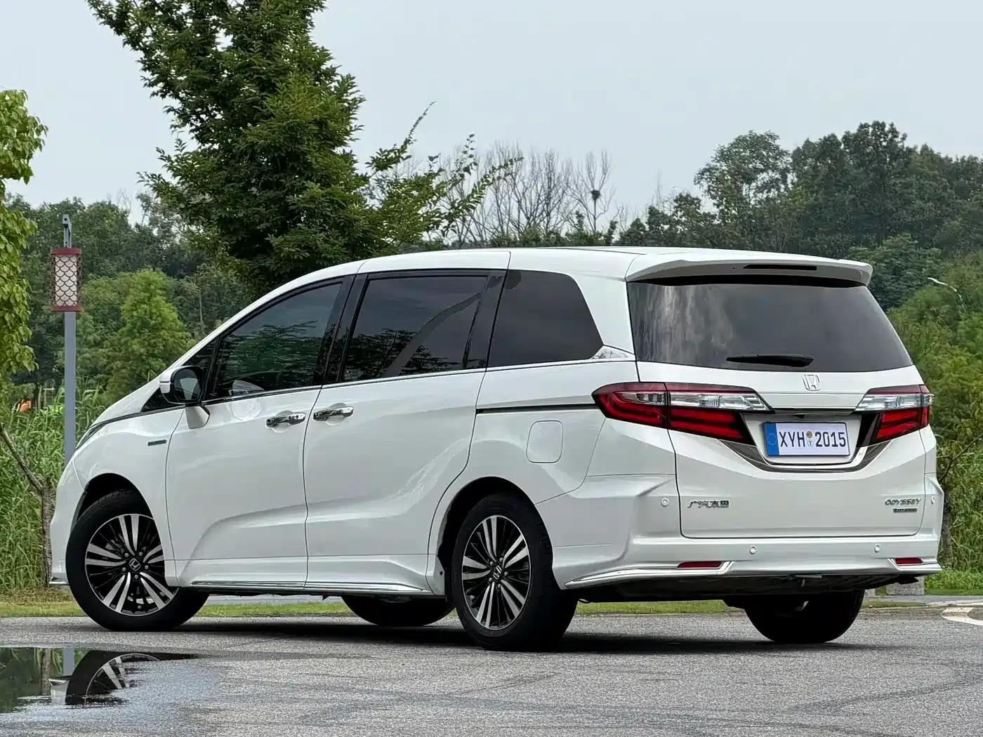 Odyssey 2021 2.0L Elite Premium Edition — миниатюра 19
