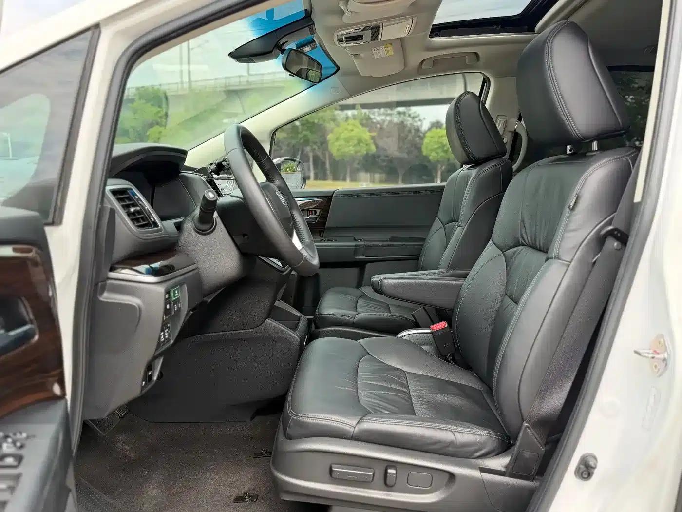 Odyssey 2021 2.0L Elite Premium Edition — миниатюра 4