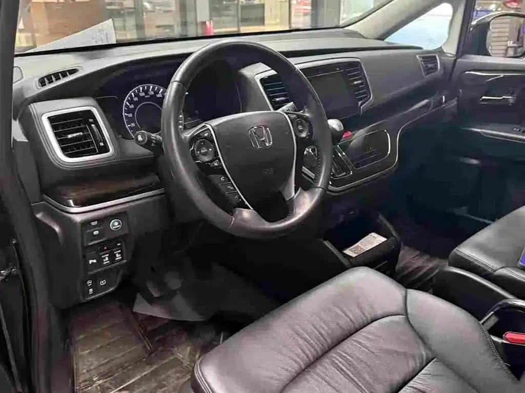 Odyssey 2018 2.4L Smart Edition — миниатюра 6