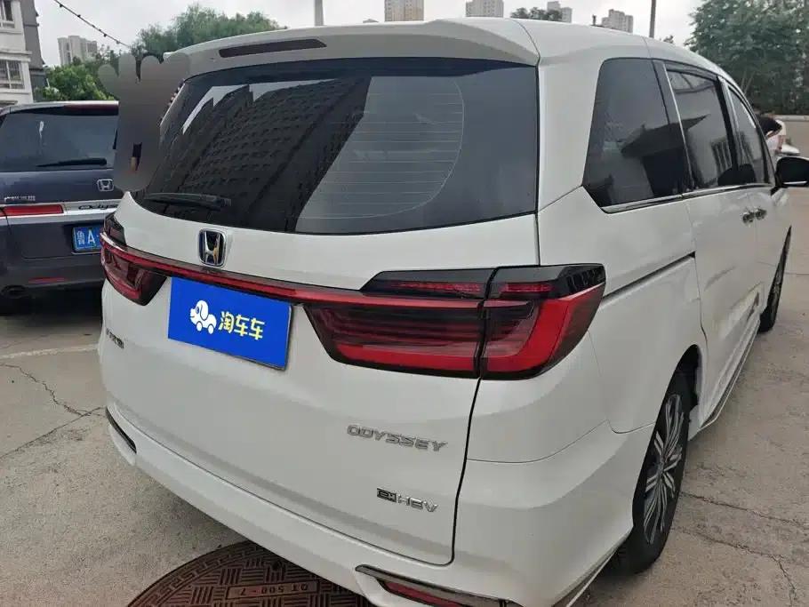Odyssey 2024 2.0L e:HEV Elite Enjoy Edition — миниатюра 3