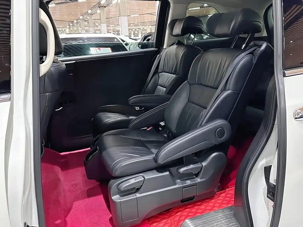 2018 Odyssey 2.4L Luxury Edition — миниатюра 8