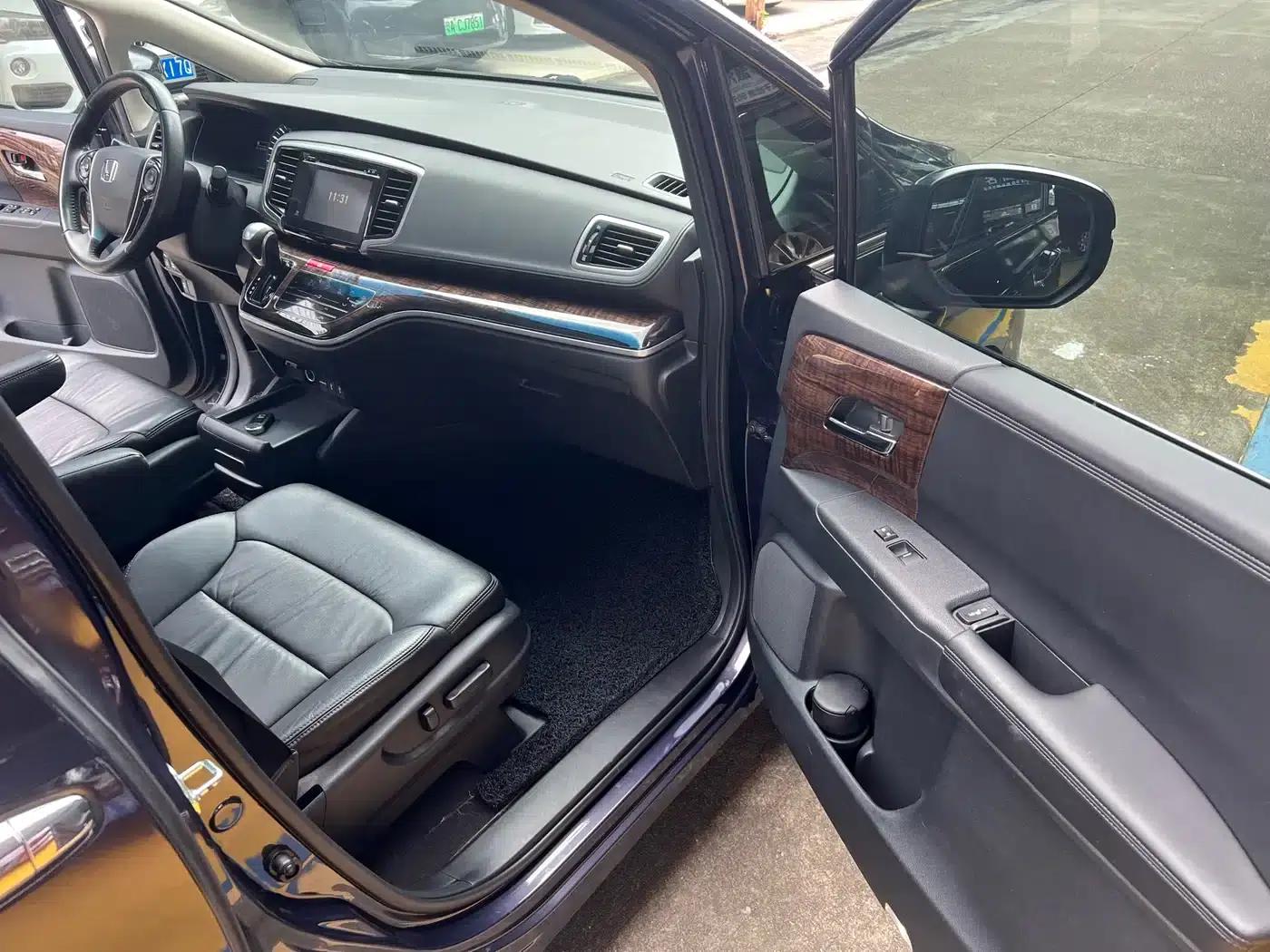 Odyssey 2015 2.4L Smart Edition — миниатюра 7