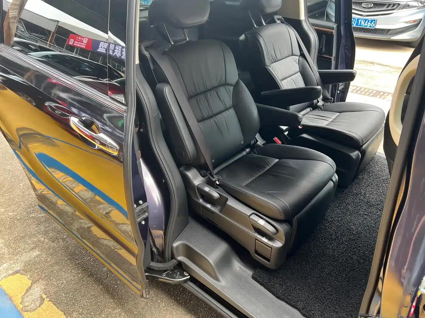 Odyssey 2015 2.4L Smart Edition — миниатюра 8
