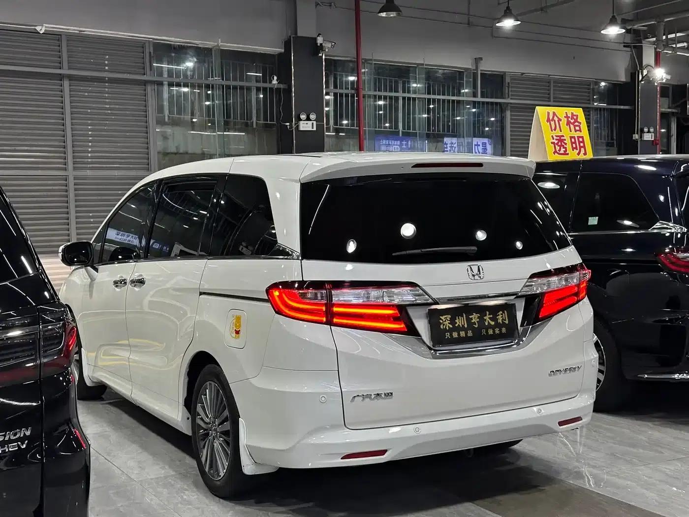 Odyssey 2018 2.4L Smart Edition — миниатюра 4