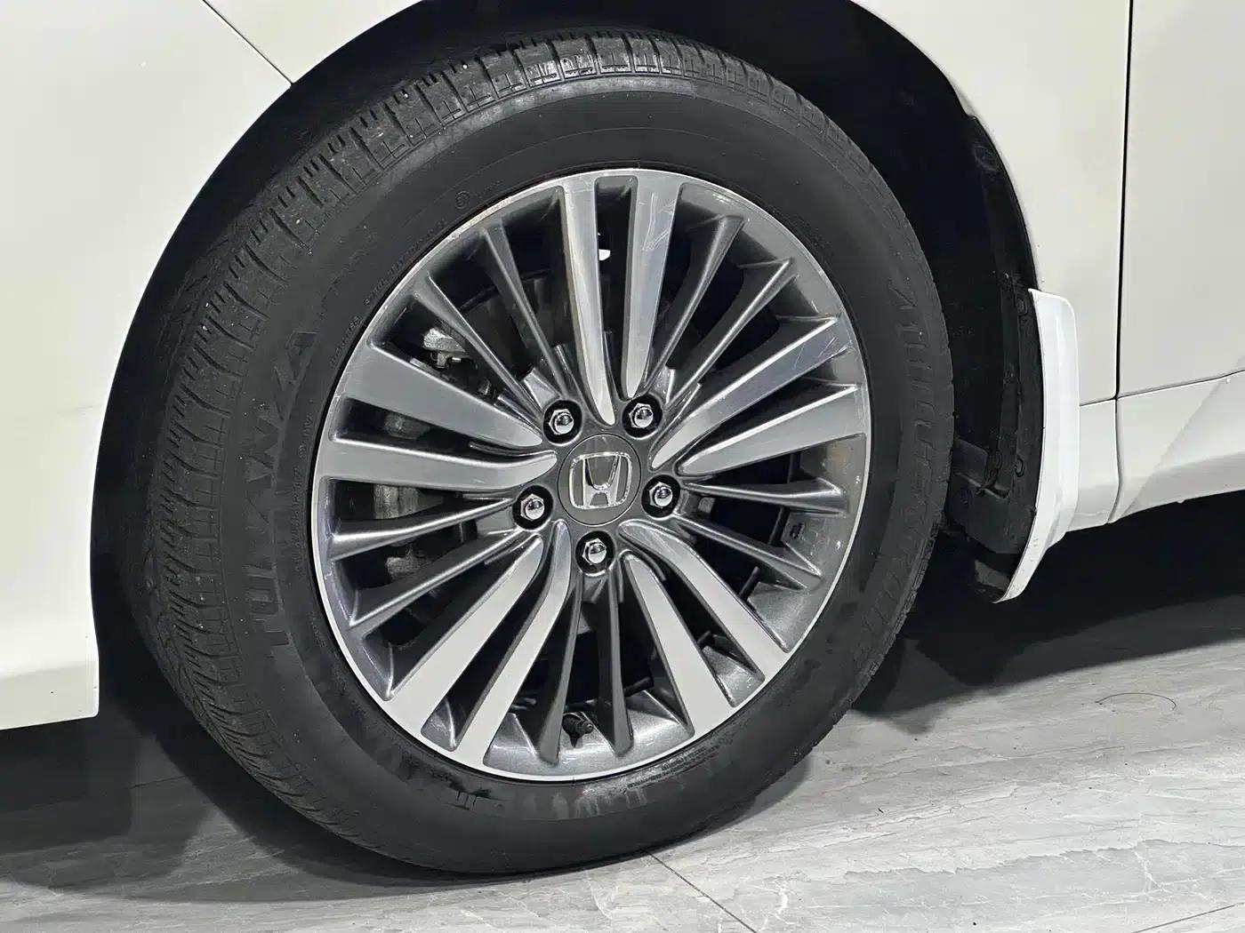 Odyssey 2018 2.4L Smart Edition — миниатюра 6